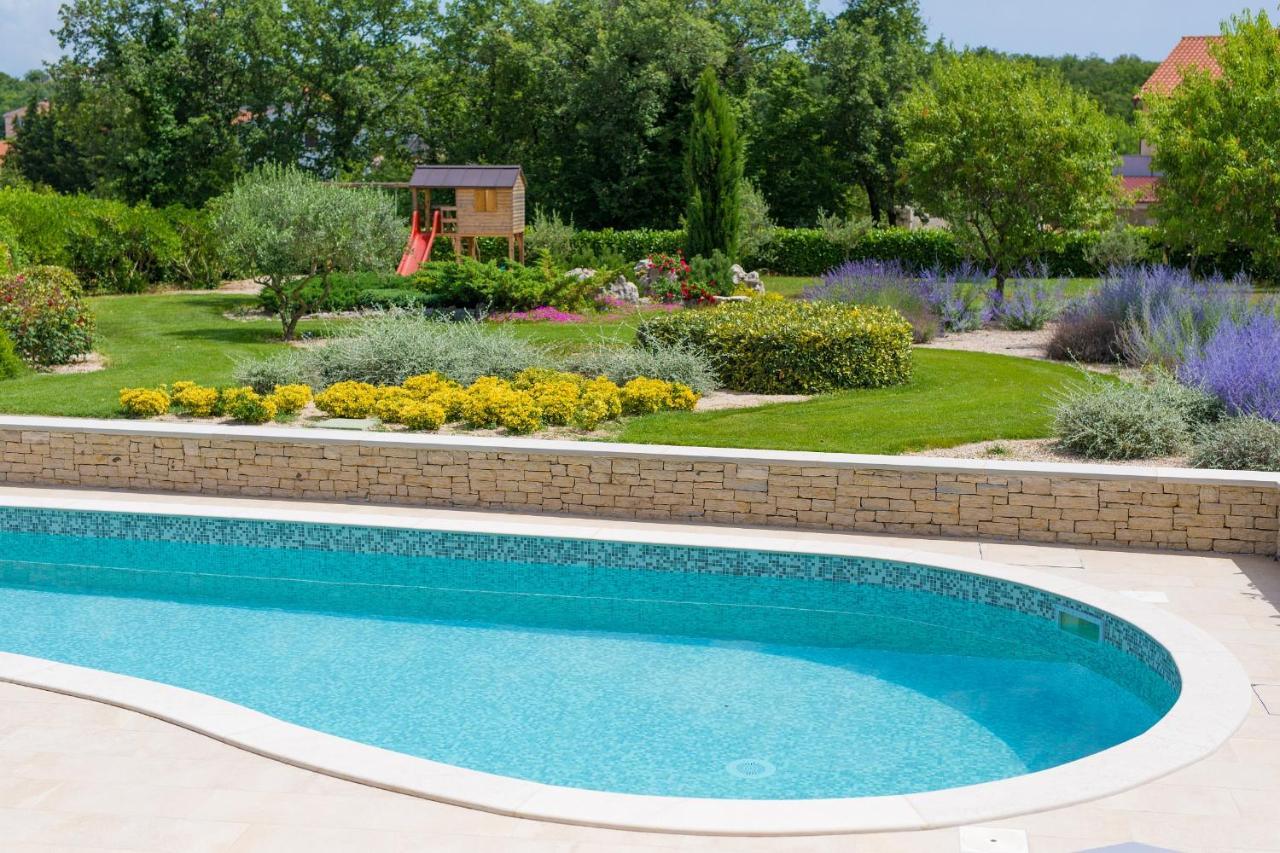 Villa Gardena Vrh  Εξωτερικό φωτογραφία