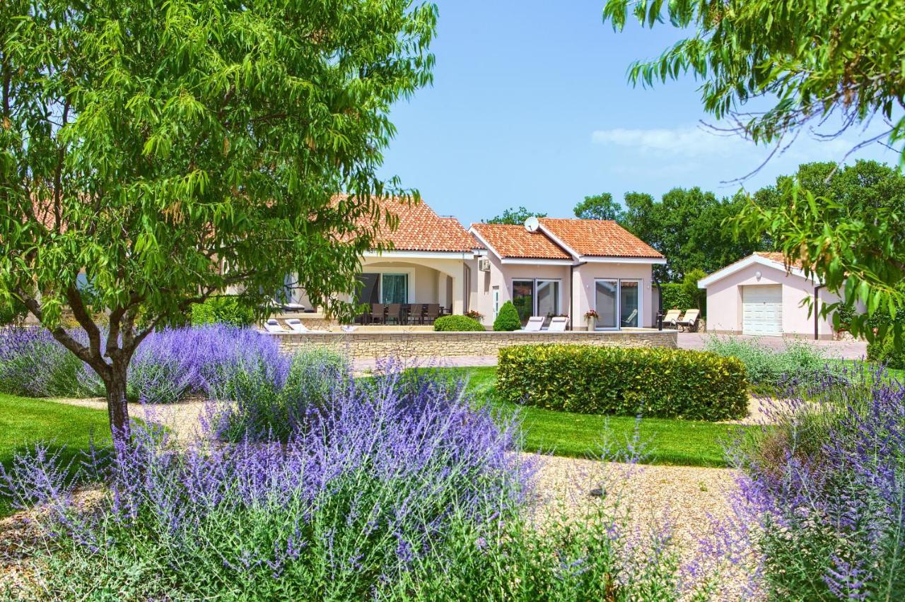 Villa Gardena Vrh  Εξωτερικό φωτογραφία